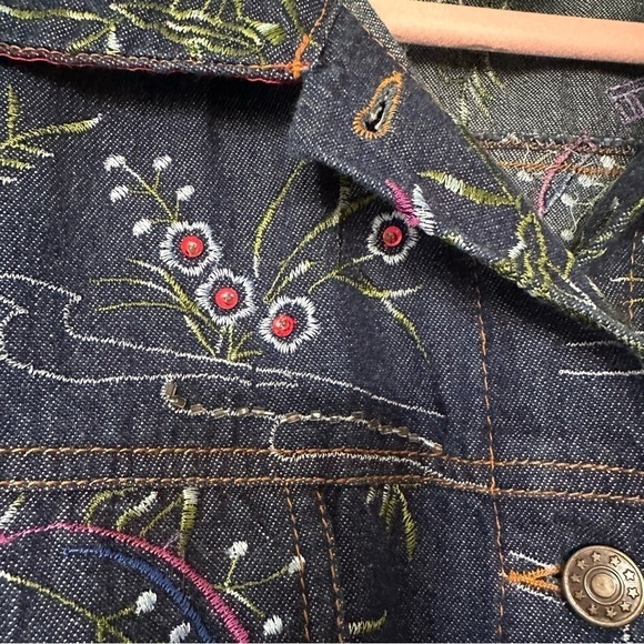 Quacker Factory Jacket Embroidered Floral Blue Denim Jean Trucker Women's Size L - Picture 7 of 13